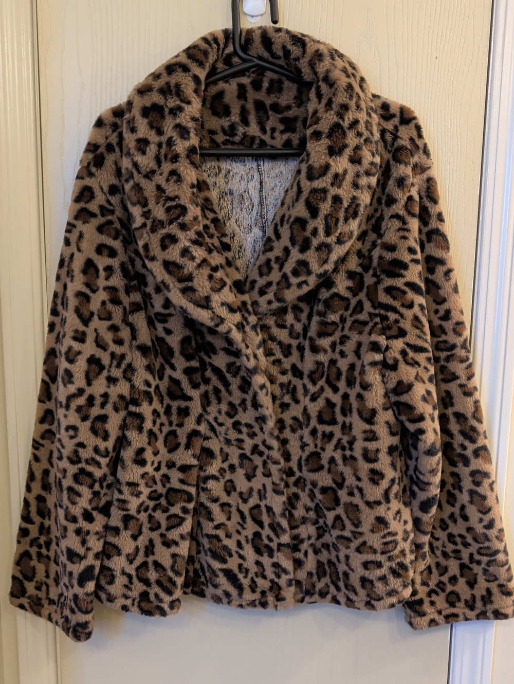 SHEIN Curve Faux Fur Leopard Print Jacket Brown Beige Black Open Front 4XL